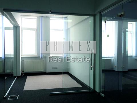 коммерческая по адресу Героїв Космосу ул., 4