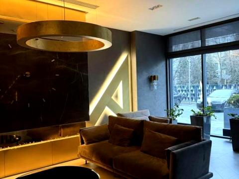 комерційна за адресою Січових Стрільців вул. (Артема), 44-А