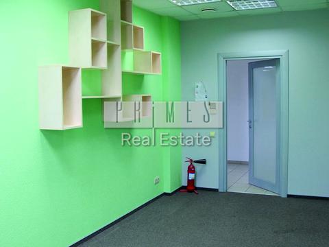 коммерческая по адресу Героїв Космосу ул., 4