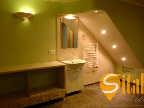 будинок за адресою Костянтина Великого вул.