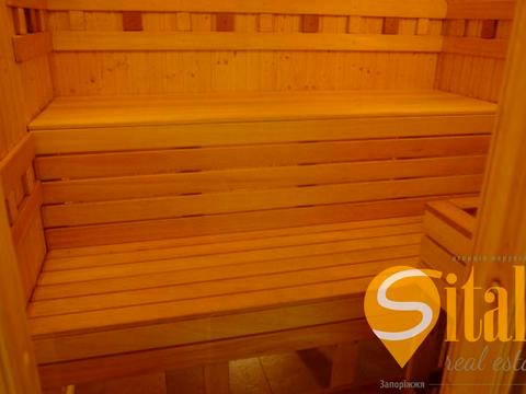 будинок за адресою Костянтина Великого вул.