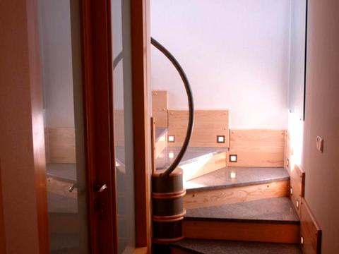 будинок за адресою Костянтина Великого вул.