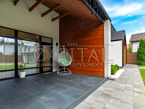 дом по адресу Садова вулиця