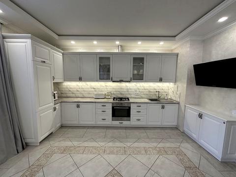 квартира за адресою Героїв України просп. (Героїв Сталінграду), 13-Ж