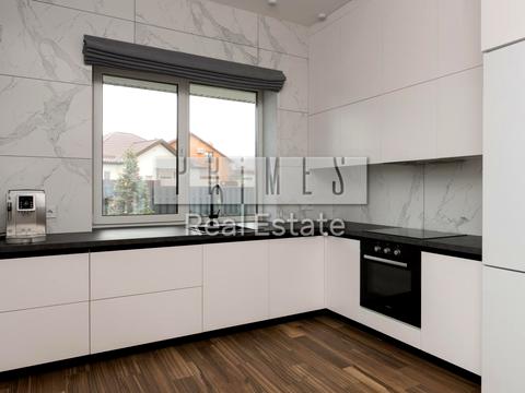 дом по адресу Леоніда Каденюка ул.