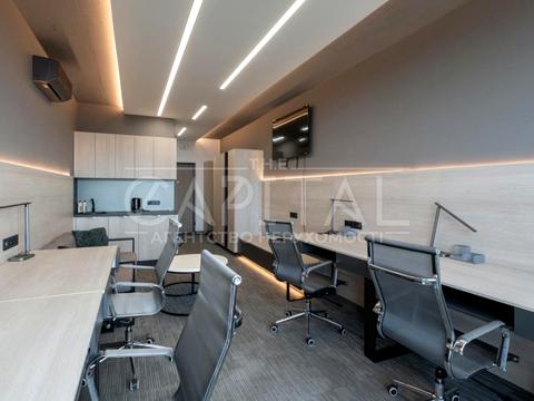 комерційна за адресою Васильківська вул., 100-А