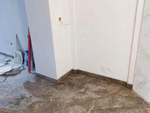 коммерческая по адресу Корятовича пл., 17