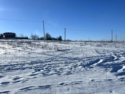 участок по адресу Ривненская ул.