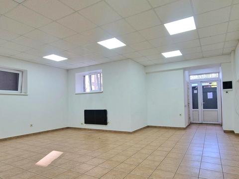 комерційна за адресою Івана Рубчака вул., 21