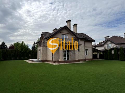 будинок за адресою Центральна