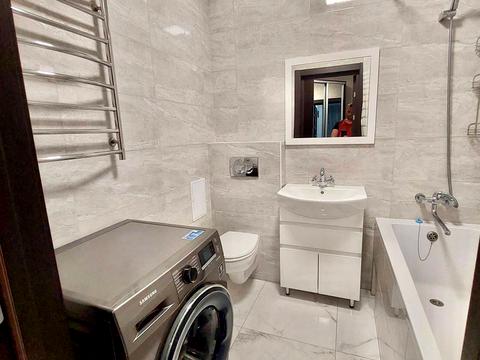 квартира по адресу Героев Небесной Сотни просп., 32/1