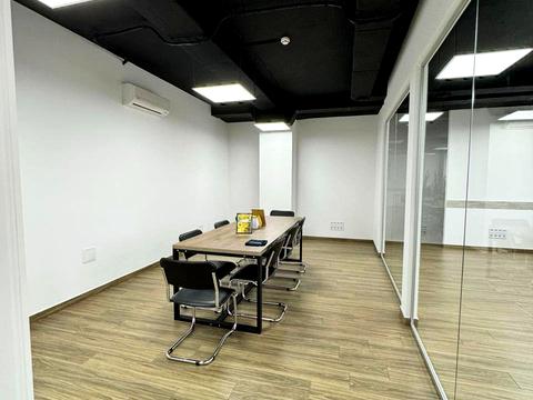 комерційна за адресою Павла Нірінберга вул. (Баумана), 10-А