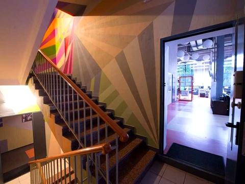 комерційна за адресою Польова вул., 21