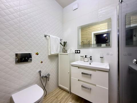 квартира за адресою Європейського Союзу просп. (Правди), 45-А