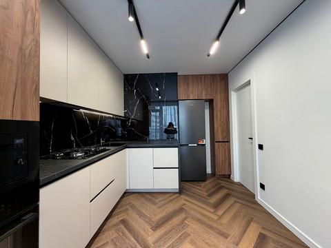 квартира по адресу Карпатська ул., (Будинок)