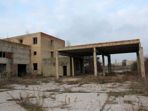 комерційна за адресою Білгород-Дністровський, Серпнева вул., 1