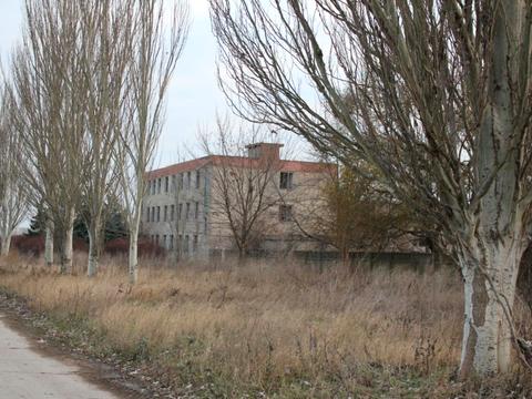 комерційна за адресою Білгород-Дністровський, Серпнева вул., 1