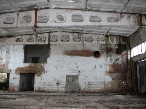 комерційна за адресою Білгород-Дністровський, Серпнева вул., 1