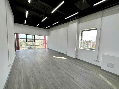 комерційна за адресою Вадима Гетьмана вул., 22