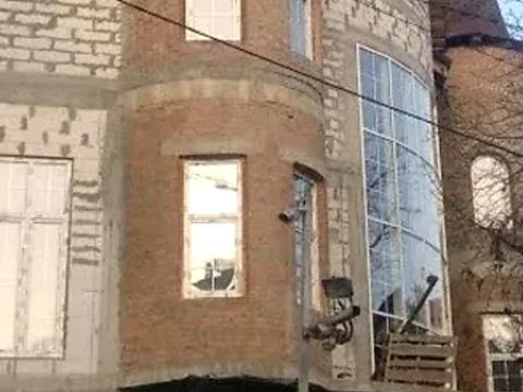 будинок за адресою Саперне Поле вул.