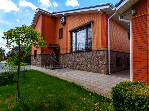 будинок за адресою Лісова