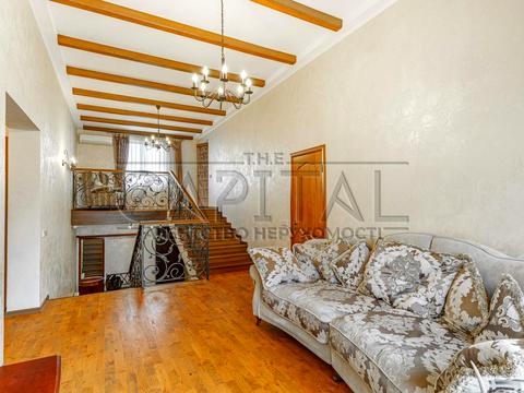 будинок за адресою Лісова