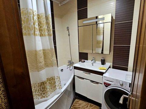 квартира за адресою Дмитра Майбороди вул. (Збишка), 2а