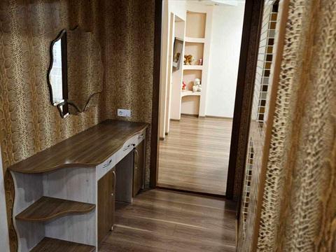 квартира за адресою Дмитра Майбороди вул. (Збишка), 2а