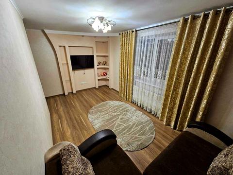 квартира за адресою Дмитра Майбороди вул. (Збишка), 2а