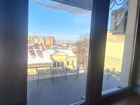 квартира за адресою Миколи Гоголя вул., 8