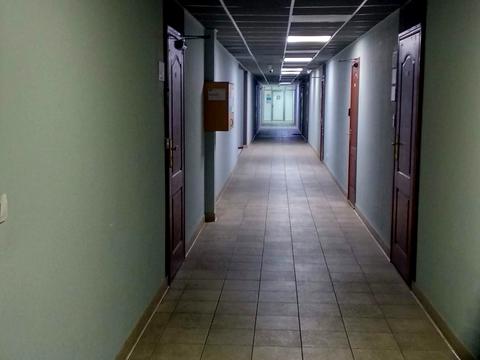 комерційна за адресою Київ, Вацлава Гавела бульв. (Івана Лепсе), 4