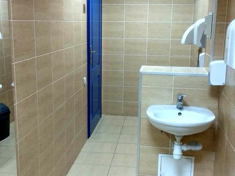 комерційна за адресою Київ, Вацлава Гавела бульв. (Івана Лепсе), 4