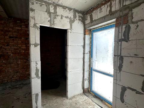 будинок за адресою Володимира Івасюка вул.