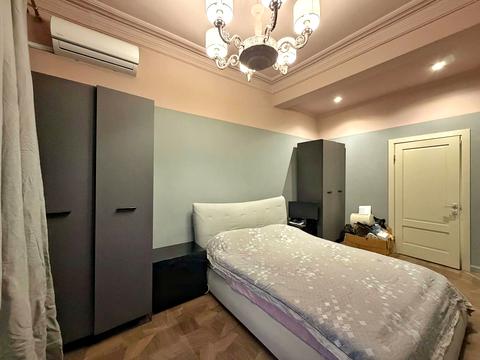 квартира за адресою Дмитра Яворницького просп. (Карла Маркса), 53-А