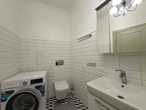 квартира за адресою Дмитра Яворницького просп. (Карла Маркса), 53-А