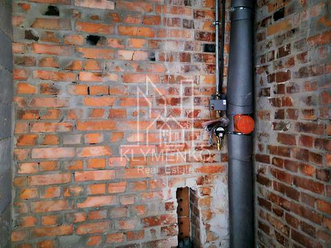 комерційна за адресою Віктора Некрасова вул. (Північно-Сирецька), 8