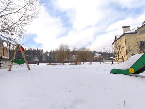 ділянка за адресою смт. Козин, Козацька, 28