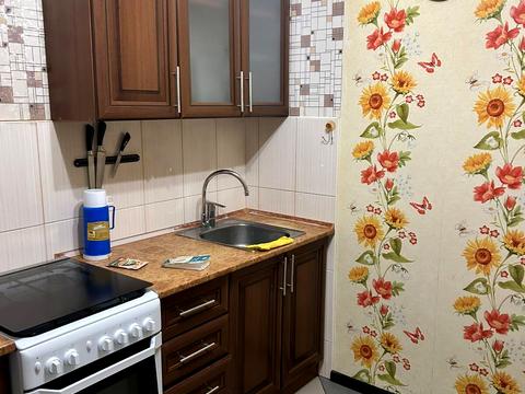 квартира за адресою Сержа Лифаря вул. (Олександра Сабурова), 18