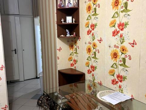 квартира за адресою Сержа Лифаря вул. (Олександра Сабурова), 18