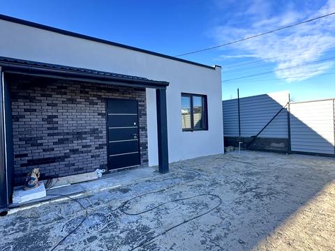 будинок за адресою Вереснева вул.