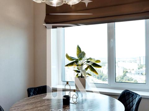 квартира за адресою Академіка Заболотного вул., (Будинок 3)