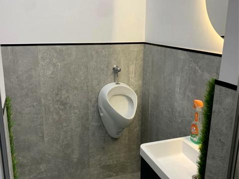 коммерческая по адресу Киев, Евгения Коновальца ул. (Щорса), 44-А