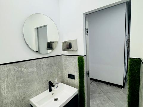 коммерческая по адресу Киев, Евгения Коновальца ул. (Щорса), 44-А