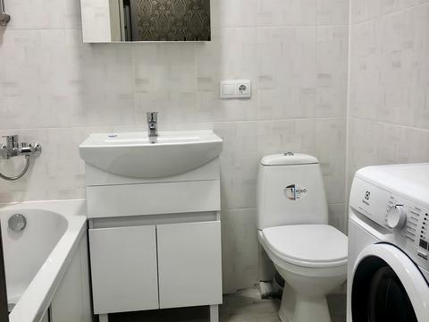 квартира за адресою Амосова вул., 55