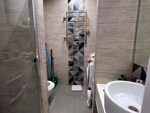 квартира за адресою Регенераторна вул., 4к2