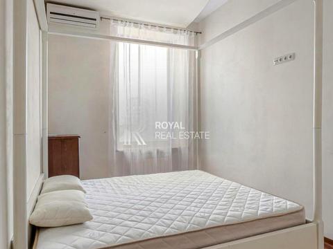 квартира за адресою Андрія Верхогляда вул. (Михайла Драгомирова), 14-А