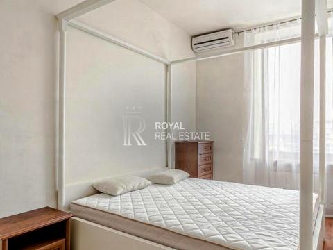 квартира за адресою Андрія Верхогляда вул. (Михайла Драгомирова), 14-А