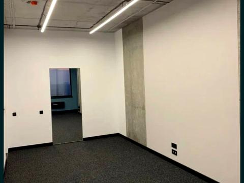 коммерческая по адресу Евгения Коновальца ул. (Щорса), 44-А