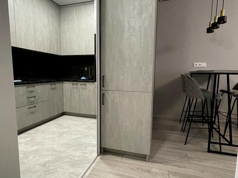 квартира за адресою Князя Романа Мстиславича вул. (Генерала Жмаченка), 22