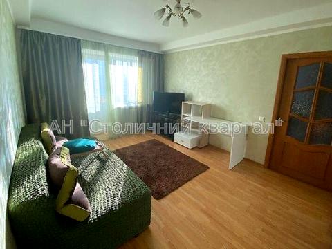 квартира за адресою Євгена Коновальця вул. (Щорса), 33